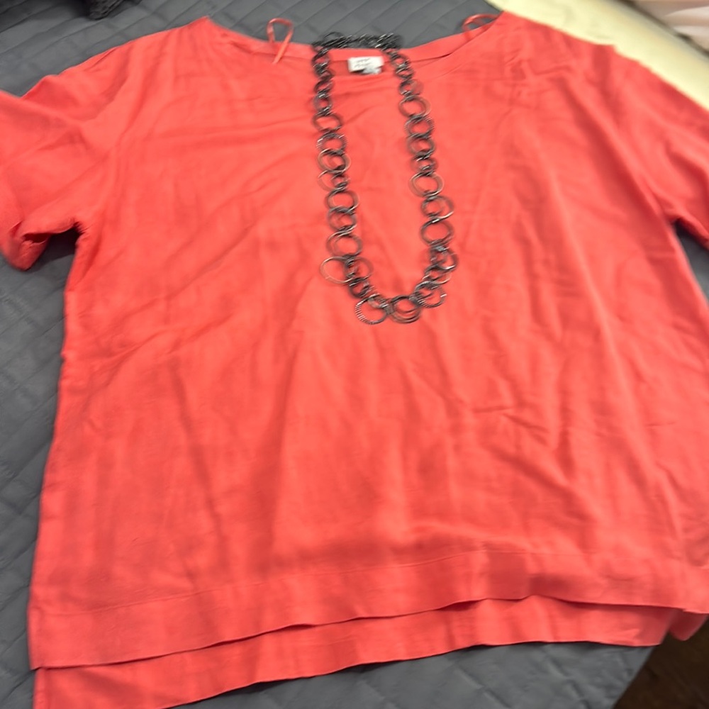 Darling linen tangerine top!